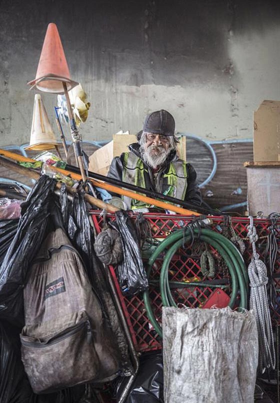 في شوارع امريكا تشرد وفقر فاحش واوباما منشغل بداعش.. فيديو وصور صورة رقم 4