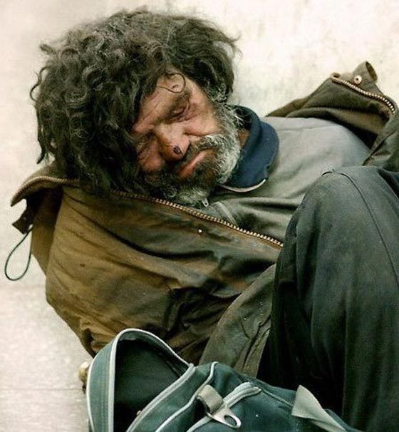 في شوارع امريكا تشرد وفقر فاحش واوباما منشغل بداعش.. فيديو وصور صورة رقم 2