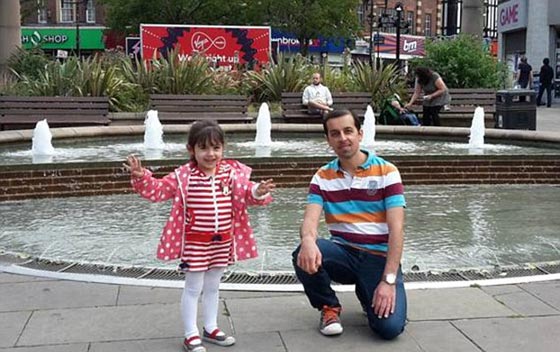 منع عالم عراقي من السفر بالطائرة لانه كتب رسالة بالعربية لزوجته صورة رقم 3