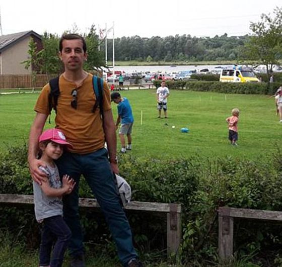 منع عالم عراقي من السفر بالطائرة لانه كتب رسالة بالعربية لزوجته صورة رقم 5