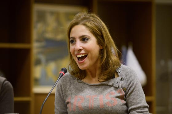 لماذا حاورت الاعلامية اللبنانية ليا سلامية الرئيس الفرنسي بعدوانية؟ صورة رقم 6