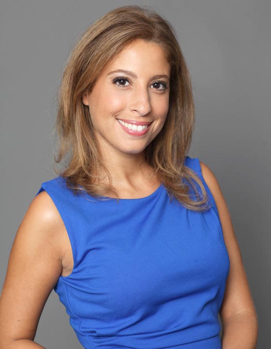 لماذا حاورت الاعلامية اللبنانية ليا سلامية الرئيس الفرنسي بعدوانية؟ صورة رقم 7