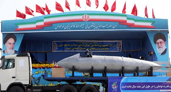 الايرانيون يستعرضون قوتهم العسكرية برفقة اس 300 الروسية صورة رقم 8