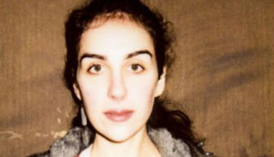 مصورة فوتوغرافية توثق معاناة اللاجئين بكاميرا بولارويد صورة رقم 1