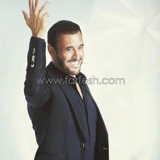 صور نادرة تجمع القيصر كاظم الساهر مع ابنائه واحفاده صورة رقم 7