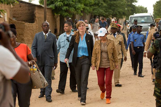 مواكب الرؤساء تتسبب بحوادث وآخرها السفيرة الامريكية تدهس طفلا صورة رقم 5