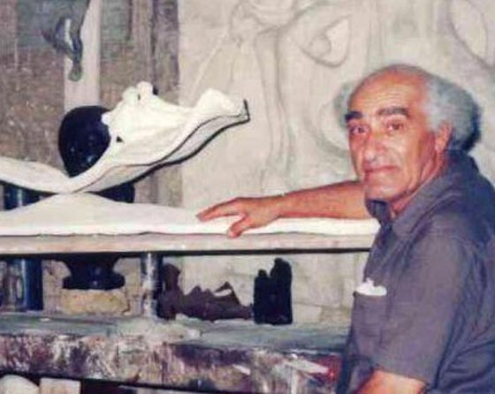 احياء ذكرى شيخ النحاتين العراقيين محمد غنى حكمت على يد السيد غوغل صورة رقم 7