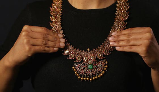 بالصور.. دار بونهامز للمزادات تعرض تحفا اسلامية وهندية تاريخية نادرة صورة رقم 4