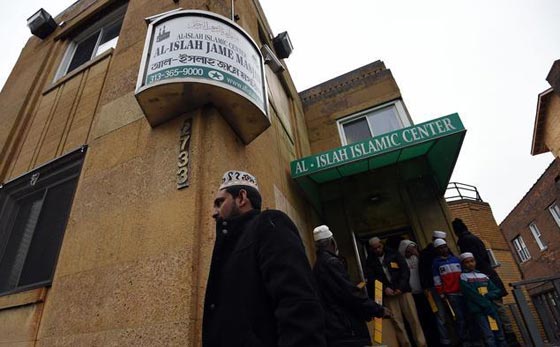 قتل استاذ جامعي في بنغلادش والتهمة.. مؤيد للعلمانية! صورة رقم 2