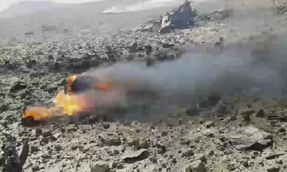 داعش يعلن اسر طيار سوري تحطمت طائرته قرب دمشق.. فيديو صورة رقم 2