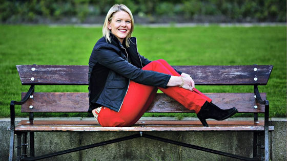 وزيرة نرويجية تحاول فهم معاناة اللاجئين بقذف نفسها في البحر!! صورة رقم 7