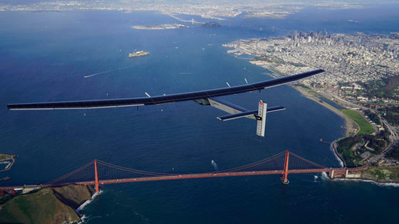 المرحلة الاشد خطورة في رحلة الطائرة الشمسية حول العالم تنتهي بالهبوط صورة رقم 3