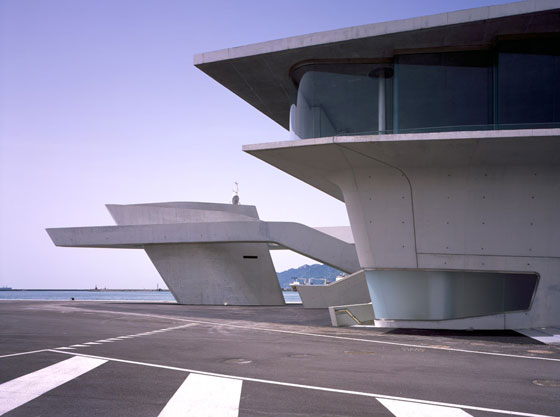  ايطاليا تدشن محطة بحرية صممتها المهندسة زها حديد قبل رحيلها صورة رقم 10