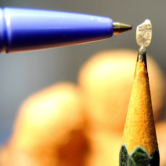 ابداع مفاجئ.. فنان مختلف يحول حبة ارز الى منحوتة للرئيسة التايوانية صورة رقم 5