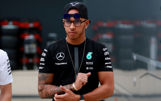 يلعبون بالملايين.. هؤلاء هم اثرياء بريطانيا بالمعلومة والصورة صورة رقم 13