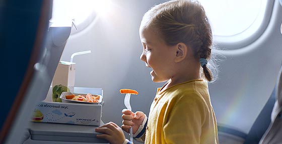 طفلة روسية تسافر بالطائرة دون تذكرة او هوية ودون ان يسألها احد! صورة رقم 2