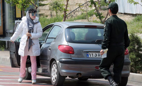 في ايران.. شرطة سرية لتحري ممارسات المواطنين الاخلاقية صورة رقم 12