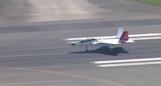 استعراض مثير لمهارات الشبح الياباني في سماء لا حدود لها صورة رقم 1