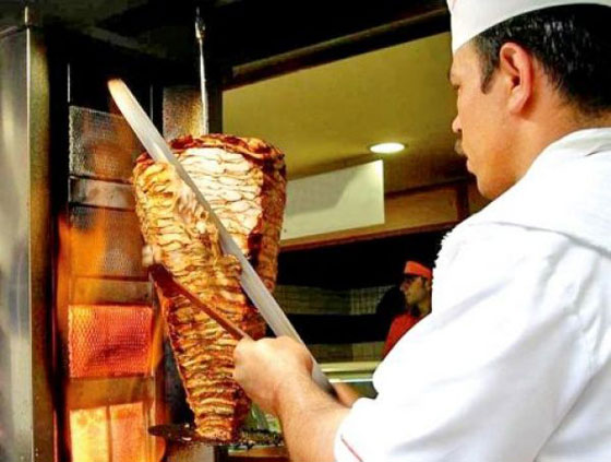 موسكو تعلن الحرب على الشاورما.. لهذا السبب صورة رقم 2