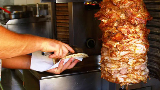 موسكو تعلن الحرب على الشاورما.. لهذا السبب صورة رقم 3