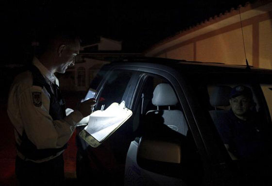 النفط يضطر الفنزوليين للعمل يومين فقط.. في الاسبوع  صورة رقم 5