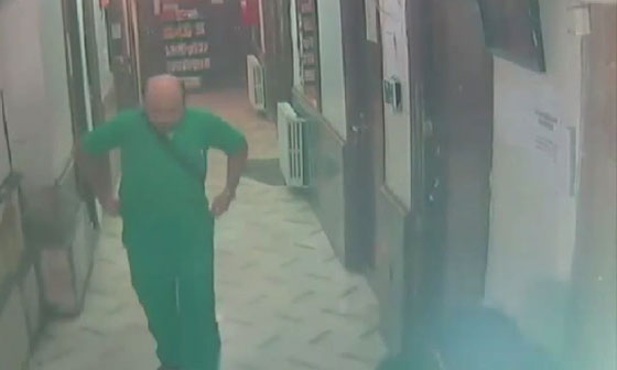 فيديو مأساوي.. قذيفة على مستشفى اطباء بلا حدود قتلت احد ملائكتها!! صورة رقم 1