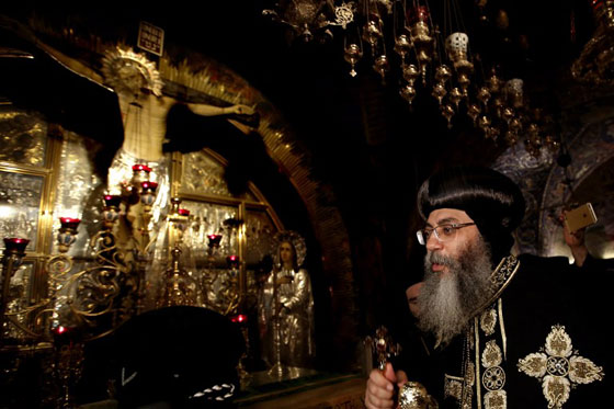 العالم المسيحي الشرقي يحتفل بالفصح المجيد.. كل عام وانتم بخير صورة رقم 23