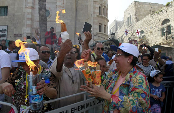 العالم المسيحي الشرقي يحتفل بالفصح المجيد.. كل عام وانتم بخير صورة رقم 31