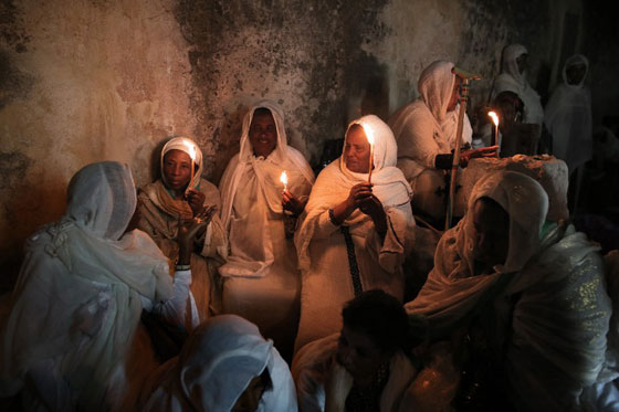 العالم المسيحي الشرقي يحتفل بالفصح المجيد.. كل عام وانتم بخير صورة رقم 40