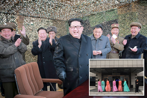 الجيش الكوري يرفه عن قادته بكتائب المتعة.. مقتادا اياها بالقوة صورة رقم 5