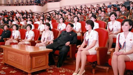 الجيش الكوري يرفه عن قادته بكتائب المتعة.. مقتادا اياها بالقوة صورة رقم 4