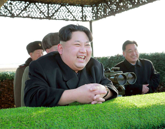 الجيش الكوري يرفه عن قادته بكتائب المتعة.. مقتادا اياها بالقوة صورة رقم 12