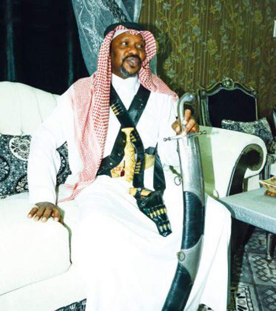  تفاصيل اللحظات الاخيرة.. محكوم يطلب من سيافه سيجارة قبل الاعدام!! صورة رقم 5