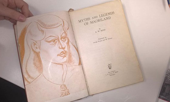  امرأة تعيد كتابا استعارته من مكتبة في نيوزلندا قبل 60 عاما صورة رقم 2