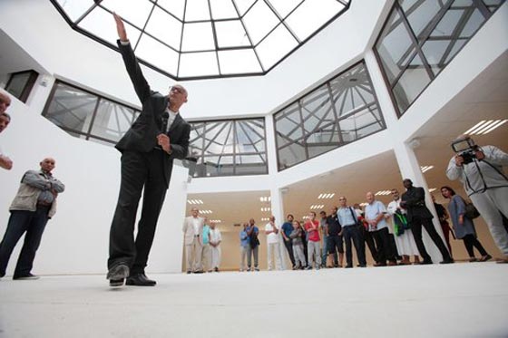 صلاة اعضاء  ناد فرنسي تتسبب له بمضايقة عنصرية!! صورة رقم 13