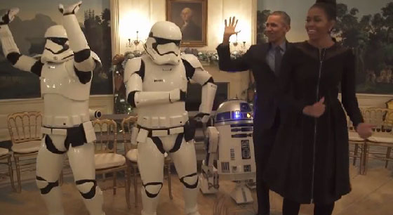 فيديو طريف.. اوباما وزوجته يرقصان مع ابطال حرب النجوم صورة رقم 2