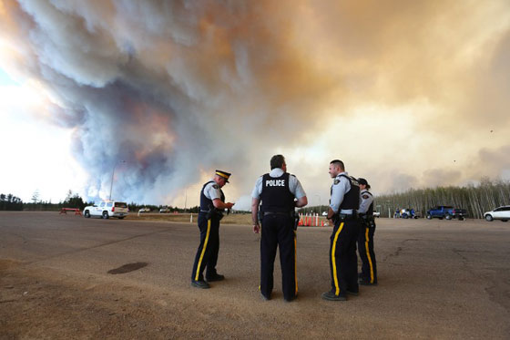 خطير جدا.. اتساع دائرة الحرائق الكندية وامتدادها الى منطقة اخرى صورة رقم 13