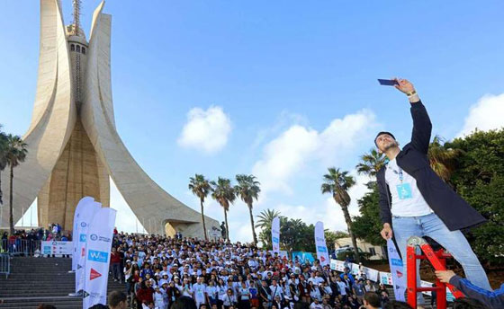 جزائريون يفشلون في دخول موسوعة بأكبر صورة سيلفي صورة رقم 1