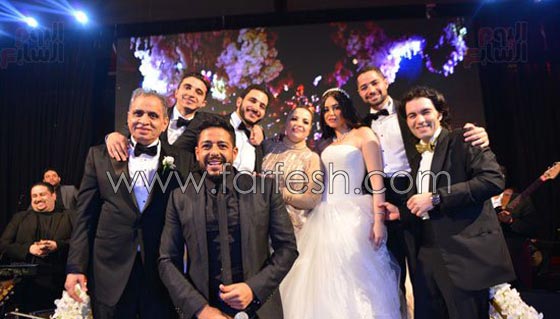 ما حقيقة خلاف عمرو دياب مع تامر حسني ومحمد حماقي بحفل زفاف كريم السبكي؟ صورة رقم 11