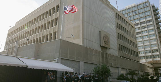 يواصل اثارة الجدل.. ترامب يتعهد بنقل سفارة بلاده الى القدس صورة رقم 1