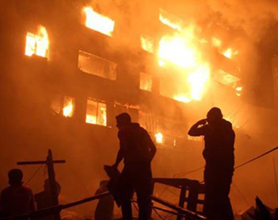 فيديو وصور.. قتلى ومصابون في حريق هائل شب في احد الفنادق بالقاهرة صورة رقم 7