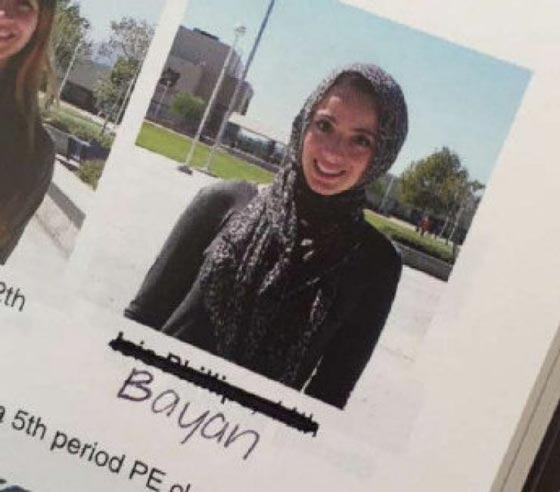 اطلاق اسم داعش على طالبة امريكية محجبة يستدعي سحب كتاب واعتذار صورة رقم 1