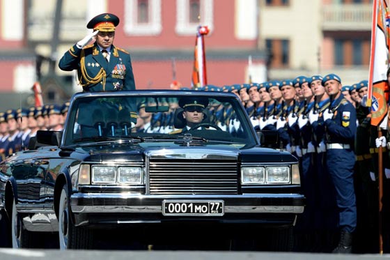 روسيا تحيي ذكرى الانتصار على النازية بعرض عسكري مبهر صورة رقم 7