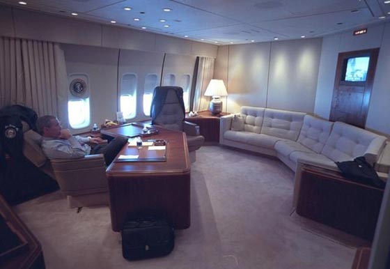 هذا ما كان يفعله الرئيس بوش خلال هجمات سبتمبر.. صور جديدة جدا صورة رقم 1