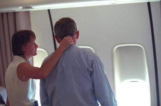 هذا ما كان يفعله الرئيس بوش خلال هجمات سبتمبر.. صور جديدة جدا صورة رقم 4