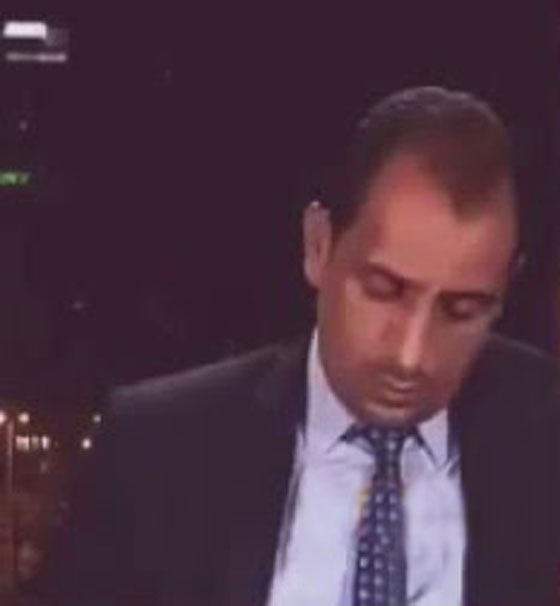  فيديو طريف.. ضيف يدخل في سبات عميق على الهواء مباشرة صورة رقم 2