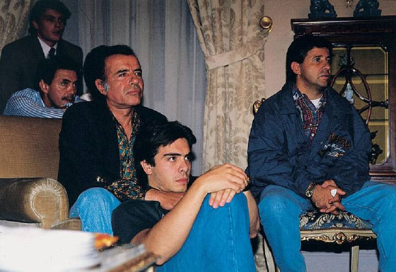 الرئيس الارجنتيني الأسبق كارلوس منعم يكشف سرا خطيرا: حزب الله قتل ابني الوحيد! صورة رقم 10