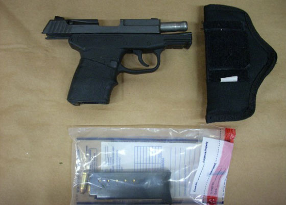 اغرب مسدس انهى حياة شاب امريكي قد يباع بـ65 مليون دولار صورة رقم 5