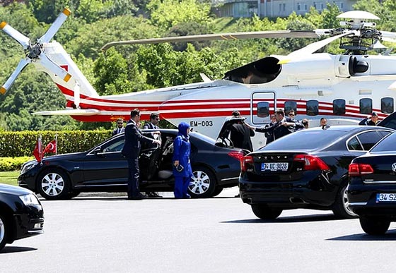 طائر بدون طيار يدخل ابنة اردوغان الى القفص الذهبي صورة رقم 8