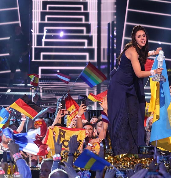 جمالا الاوكرانية بطلة يوروفيجن والفائزة الاولى في نهائياتها صورة رقم 6